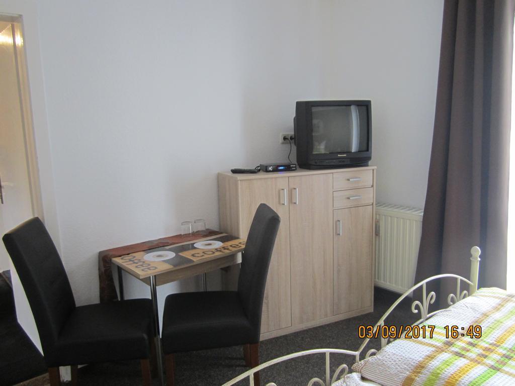 Am Rasthof Dresdner Tor Hotel Wilsdruff Ngoại thất bức ảnh